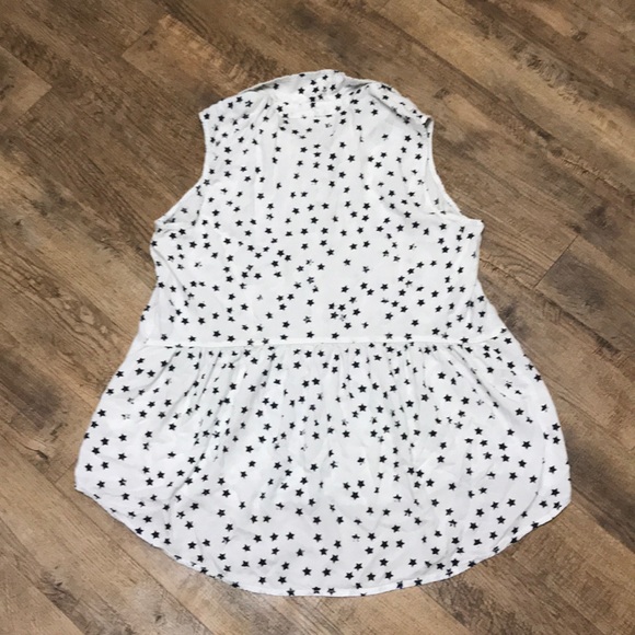 BeachLunchLounge White & Navy Star Print Top L - Picture 6 of 6